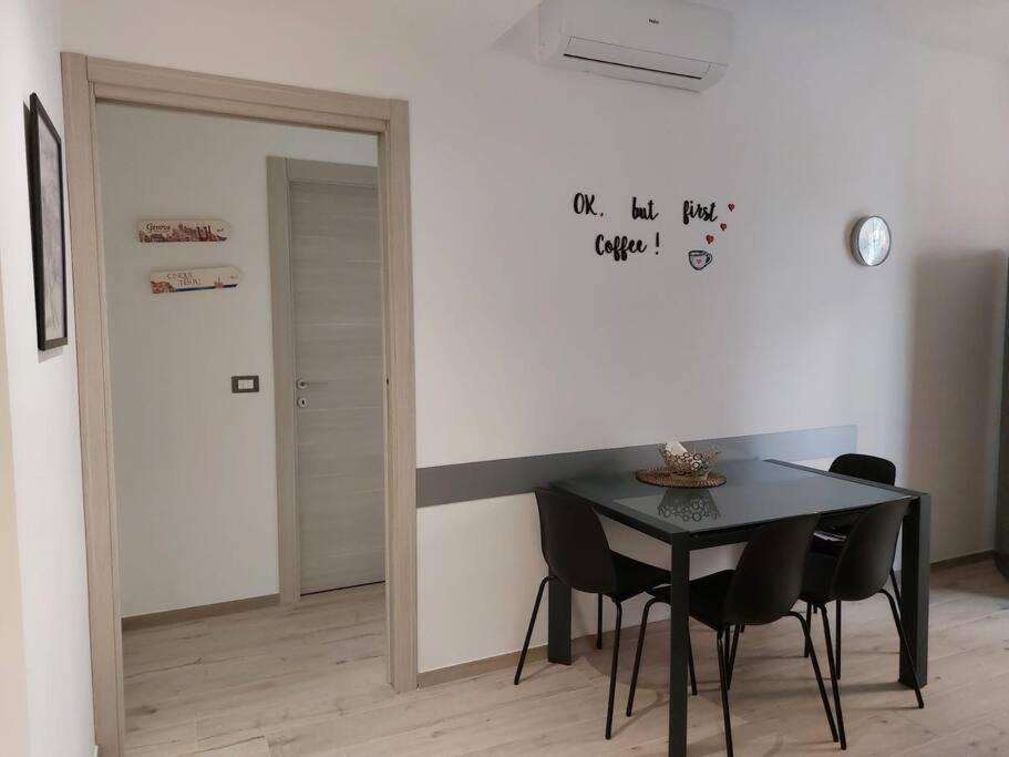 Titti'S House - Parcheggio Custodito In Garage Gratis Genoa Exterior photo